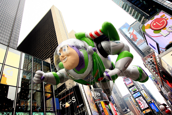 Buzz-Lightyear-in-Macys-Thanksgiving-Day-Parade-Photo-Barry-Schwartz-Macys-Inc. (1)