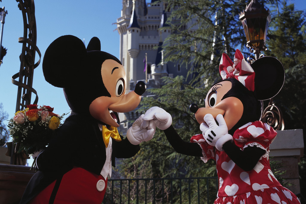 Walt Disney World Resort Offers Romance for Lovebirds on ValentineÕs Day and Every Day